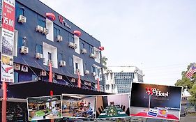 We Hotel
